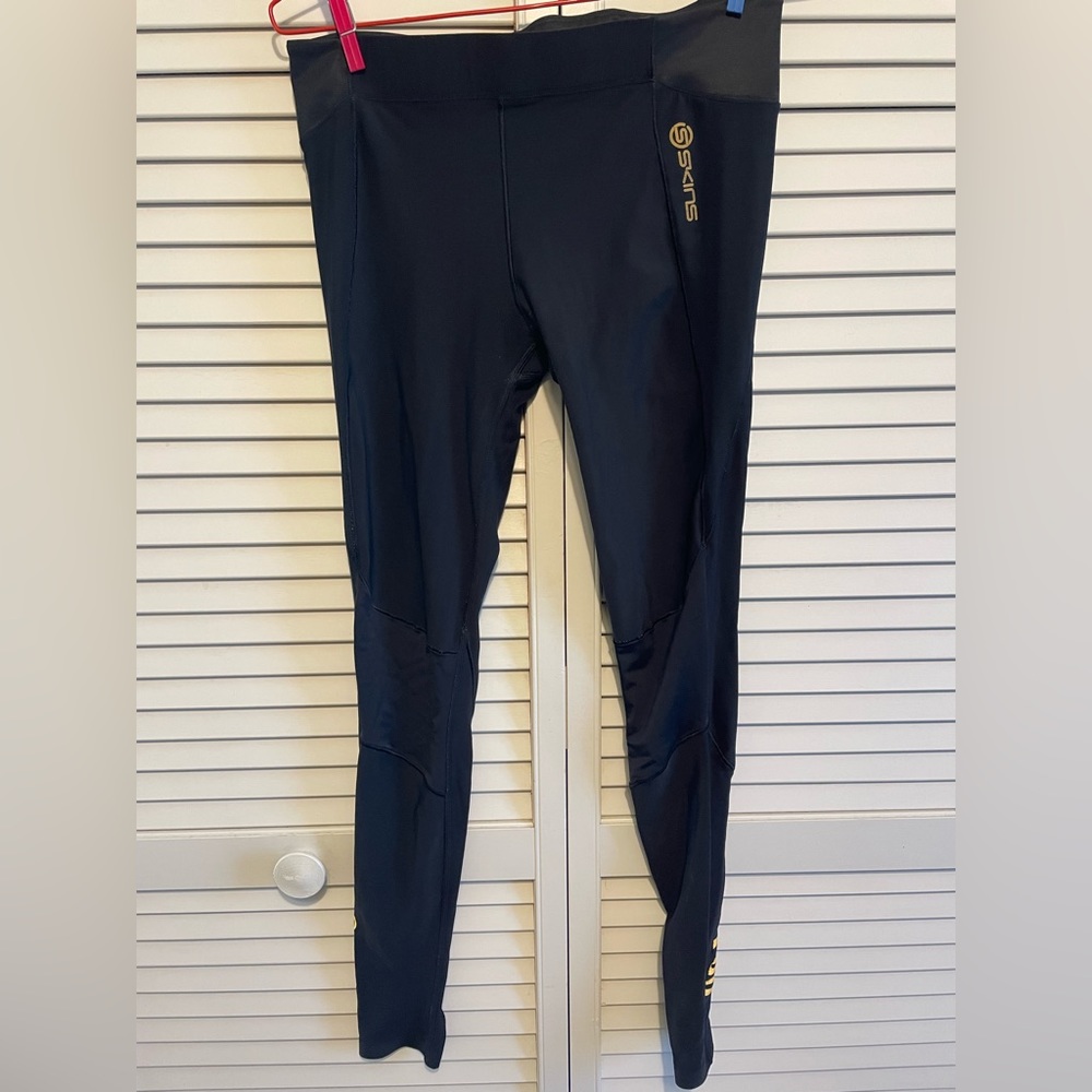 A400 skins compression leggings